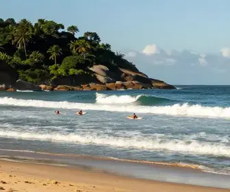 As Melhores Praias de Búzios para Praticar Surf
