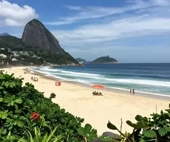 Descubra a Encantadora Praia da Foca em Búzios