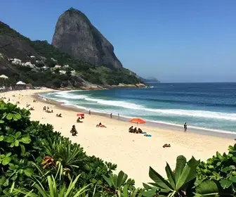 Descubra a Praia da Tartaruga: Um Paraíso em Búzios