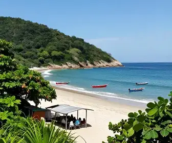 Descubra a Praia de João Fernandes: Um Paraíso em Búzios