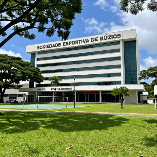 Descubra a Sociedade Esportiva de Búzios