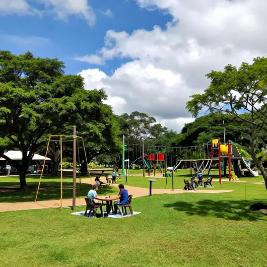 ESPORTE & LAZER em Búzios: Aventura e Diversão em Cada Atividade