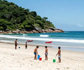 Melhores Praias de Búzios para Passear com Crianças Melhores Praias de Búzios para Passear com Crianças